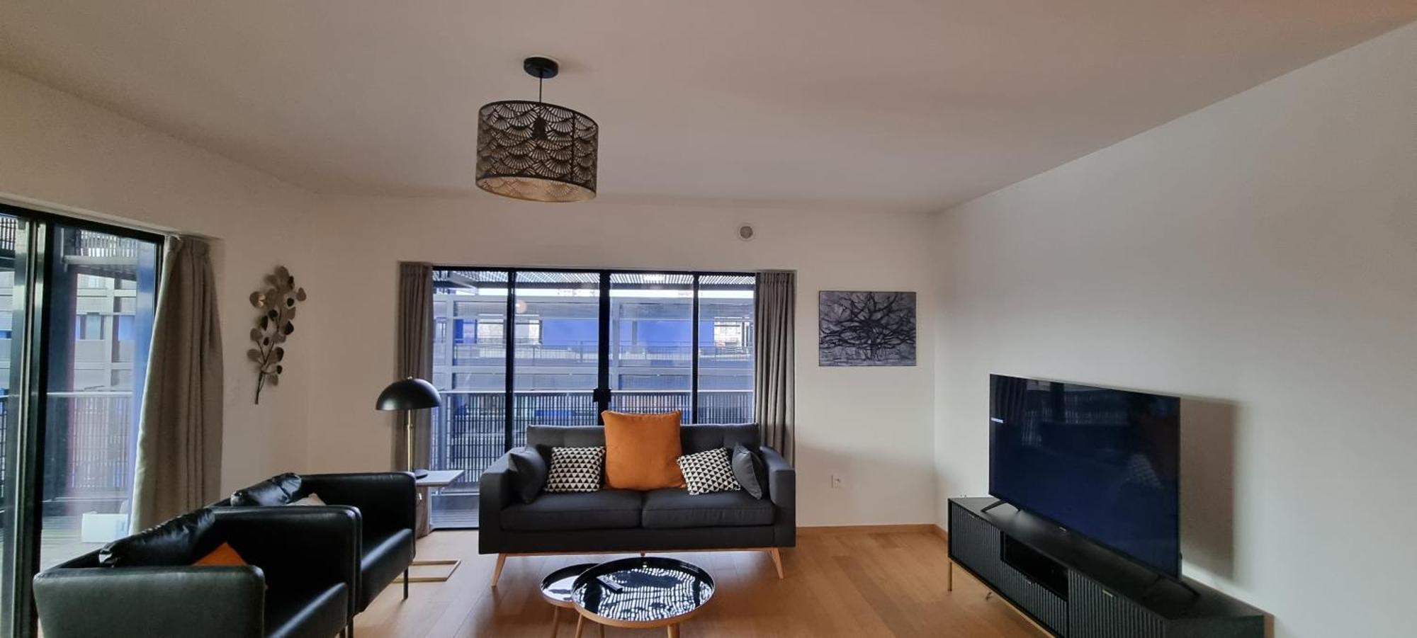 Bel Appartement Contemporain Avec Terrasse Climatisation Et Parking Payant En Option Strasbourg Exterior photo