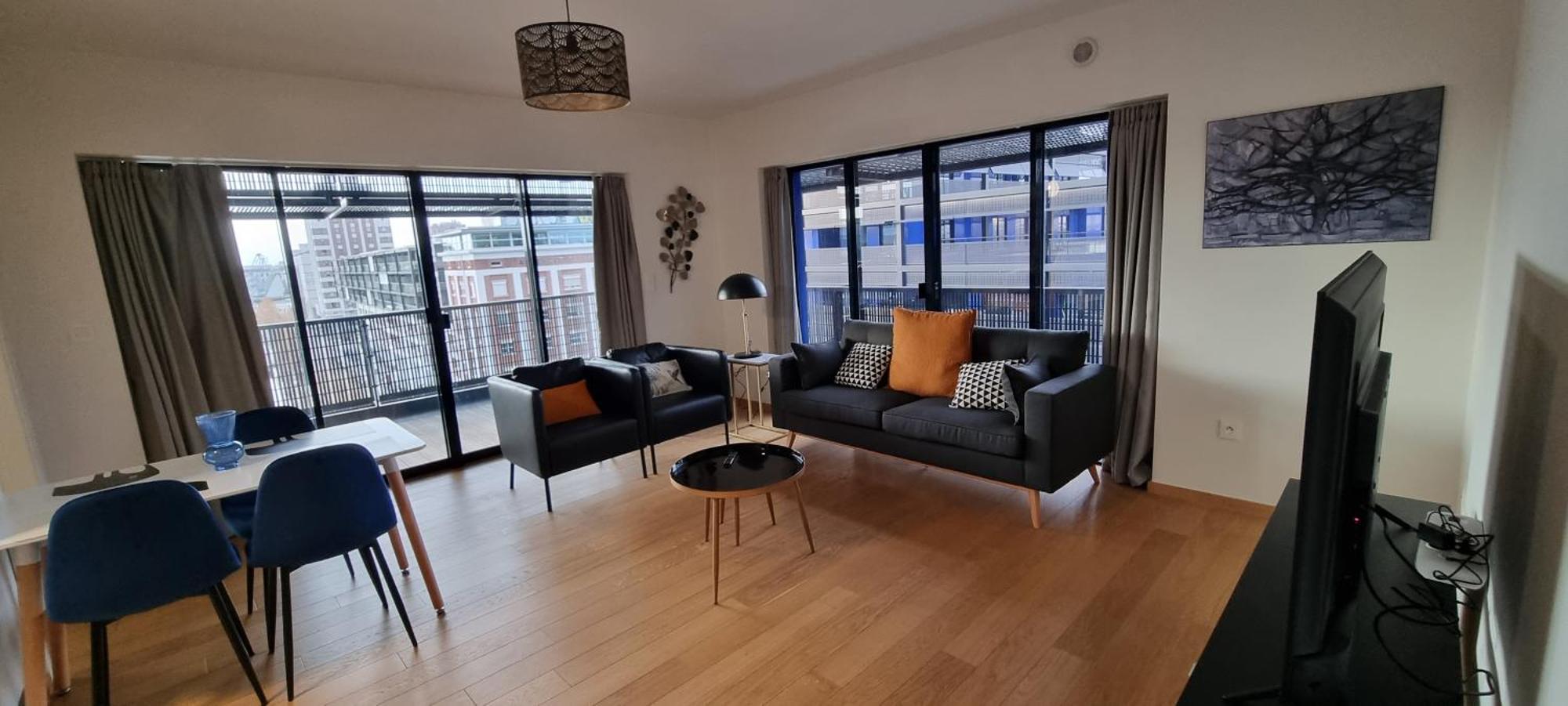 Bel Appartement Contemporain Avec Terrasse Climatisation Et Parking Payant En Option Strasbourg Exterior photo
